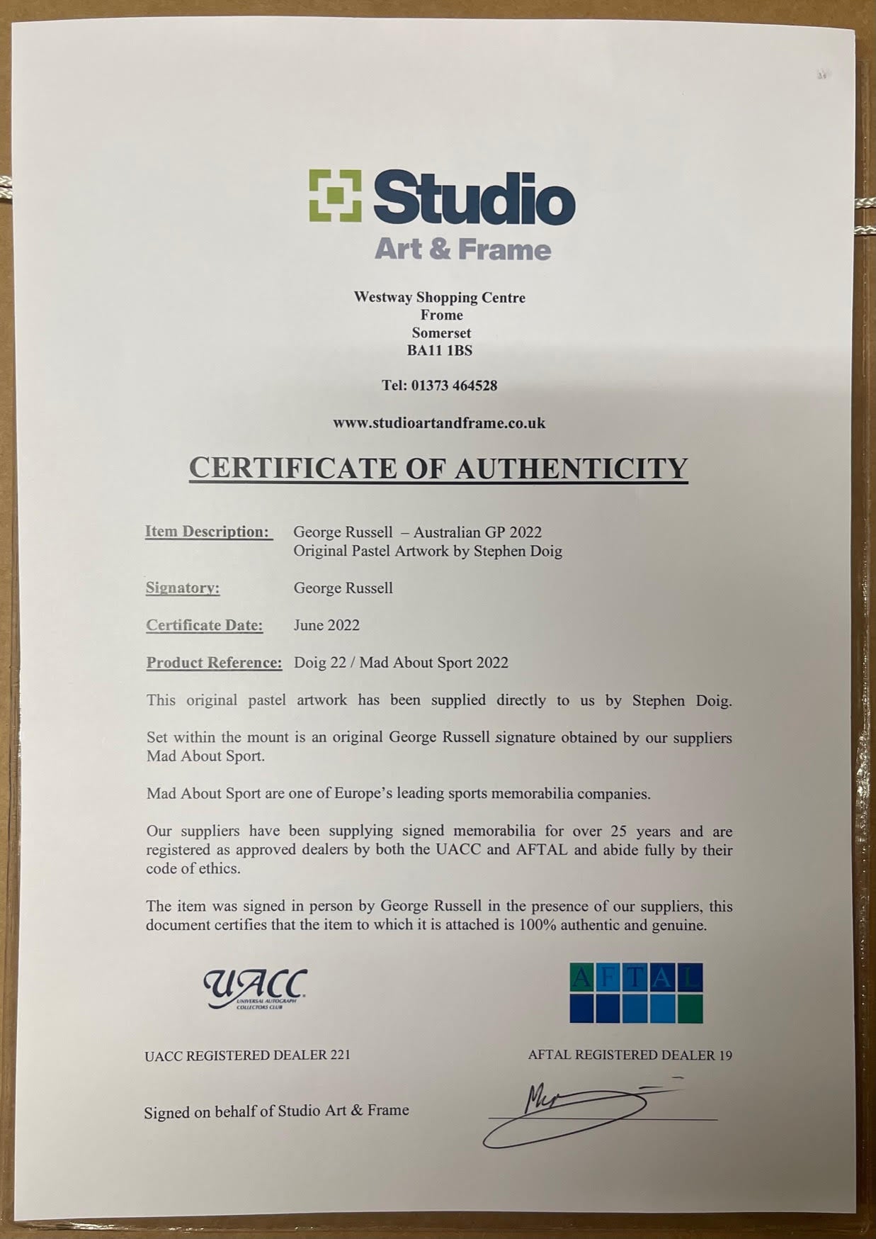 George Russell - Signed & Framed - Mercedes- AMG F1 W13 E - original pastel artwork